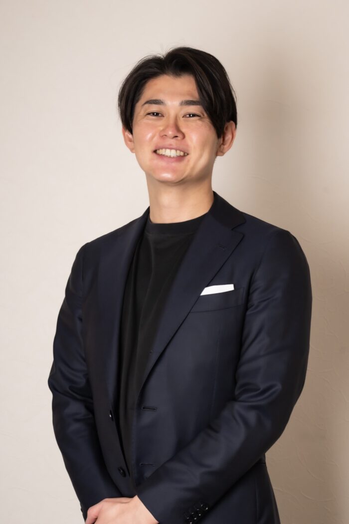 安江 真一